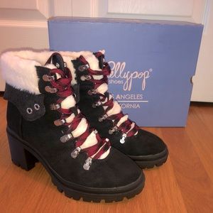 Jellypop womens size 7M faux fur boots.